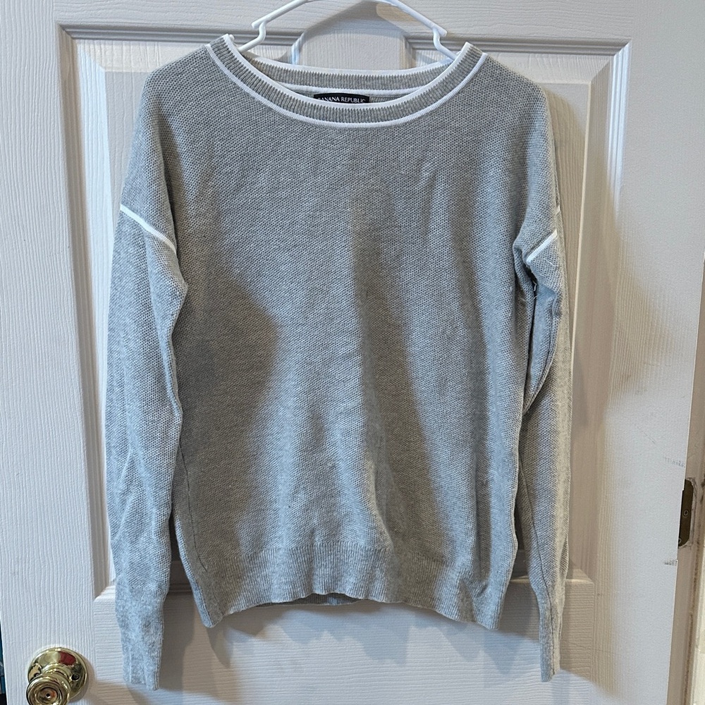 Banana Republic Fine Italian Yarn by Filpucci Gray Women's Sweater